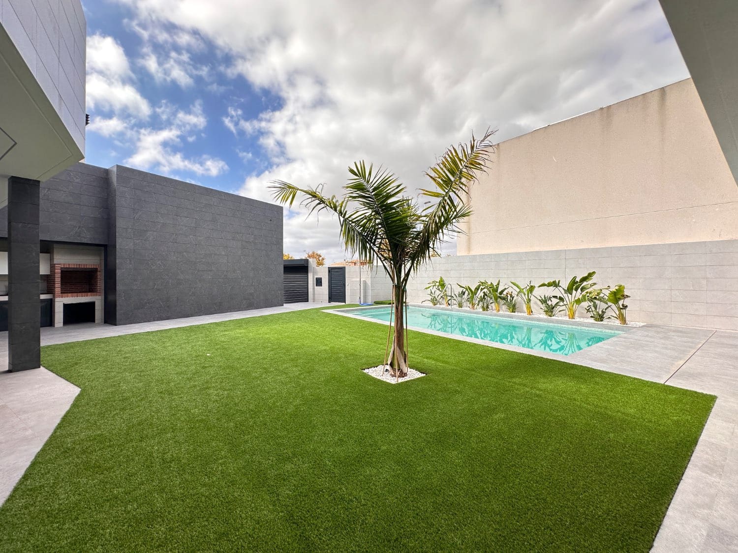 5 soveværelse Rækkehus til salg i San Pedro del Pinatar med swimmingpool - € 1.300.000 (Ref: 9297458)