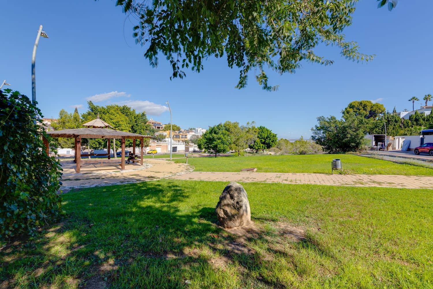 3 soveværelse Villa til salg i Torrevieja med swimmingpool - € 1.250.000 (Ref: 9310508)