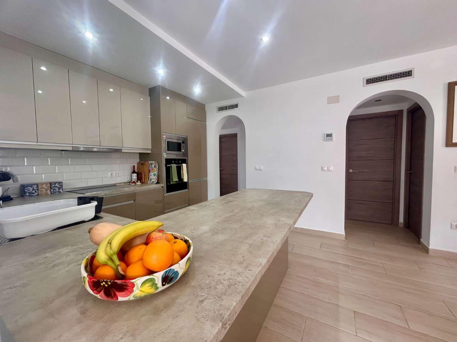 3 bedroom Villa for sale in Orihuela with pool - € 475,000 (Ref: 9321533)