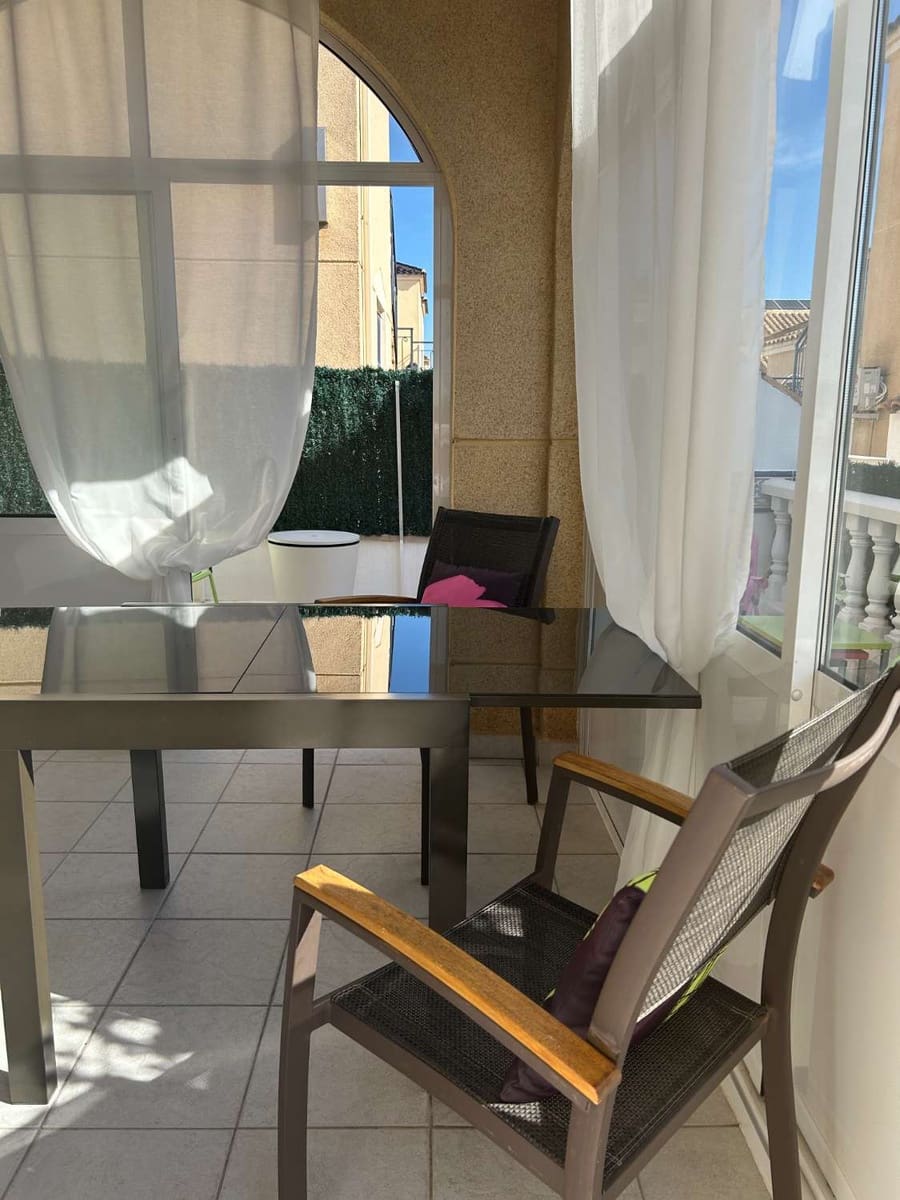 2 makuuhuone Huvila myytävänä paikassa Orihuela Costa mukana uima-altaan 
autotalli - 225 000 € (Ref: 9326016)