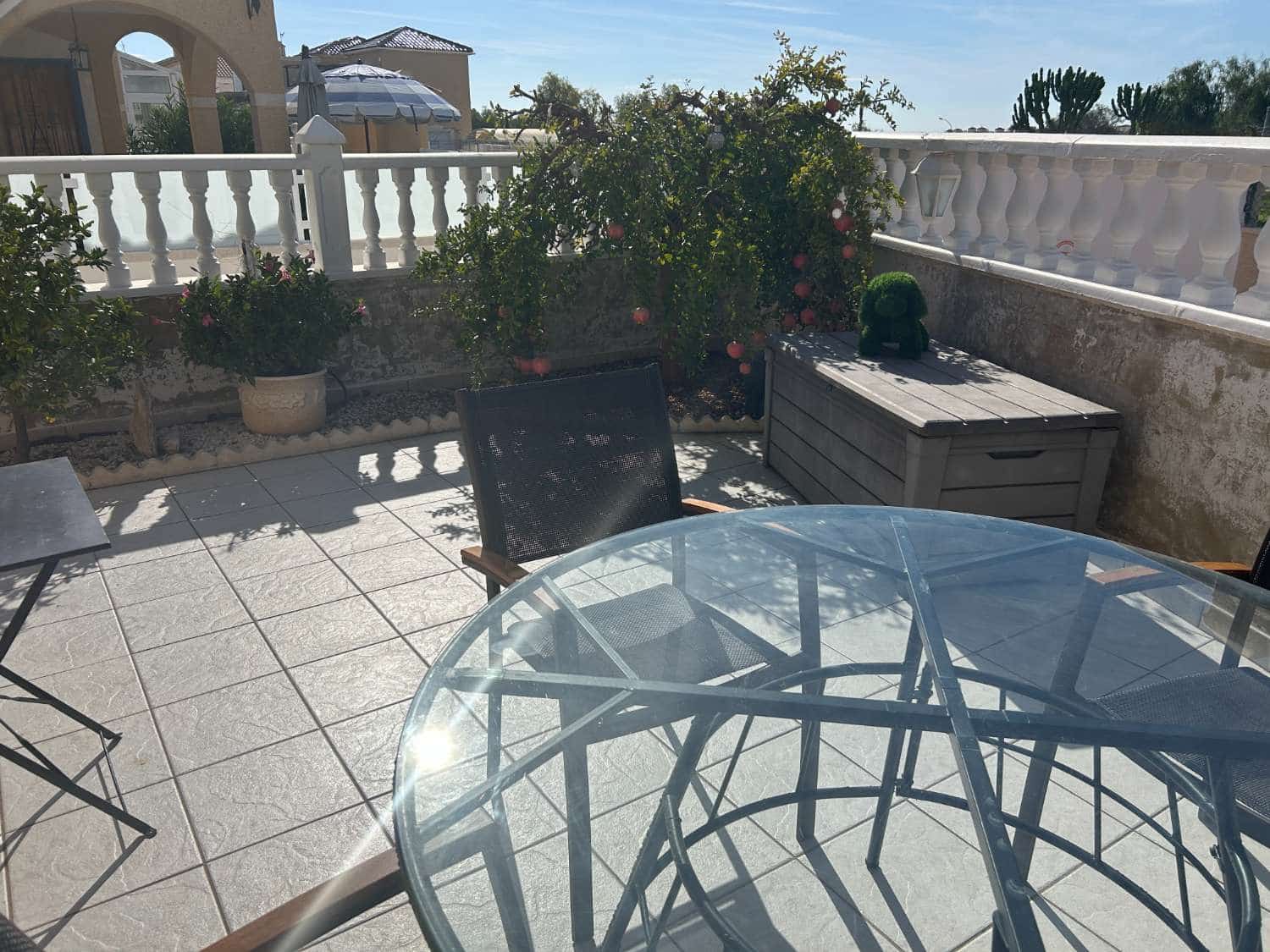 2 makuuhuone Huvila myytävänä paikassa Orihuela Costa mukana uima-altaan 
autotalli - 225 000 € (Ref: 9326016)