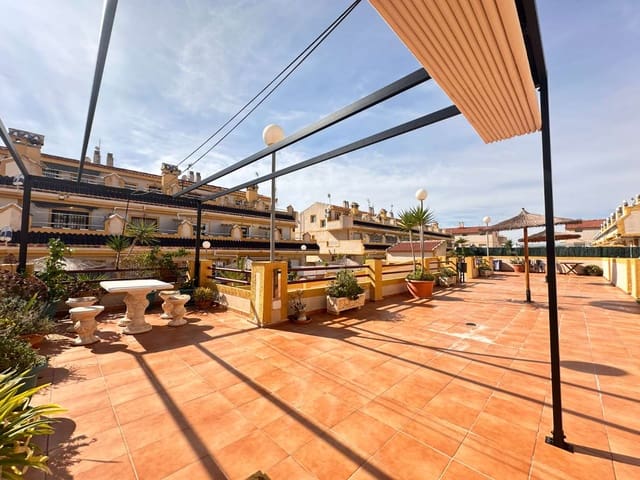 2 soverom Penthouse til salgs i Orihuela med svømmebasseng - € 145 000 (Ref: 9326017)