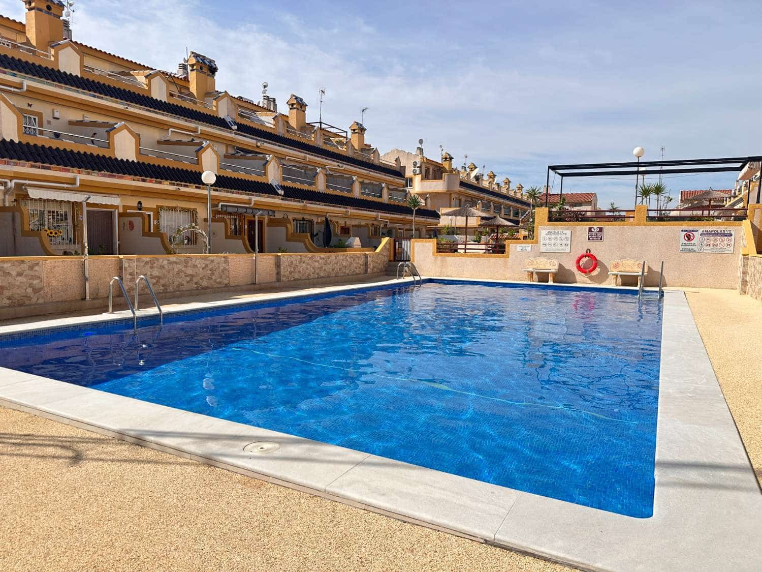 2 soveværelse Penthouse til salg i Orihuela med swimmingpool - € 145.000 (Ref: 9326017)