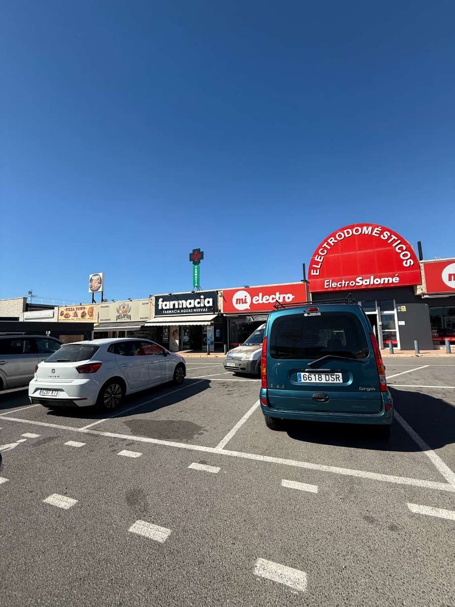 2 sovrum Strandlägenhet till salu i Torrevieja med pool - 165 000 € (Ref: 9334421)