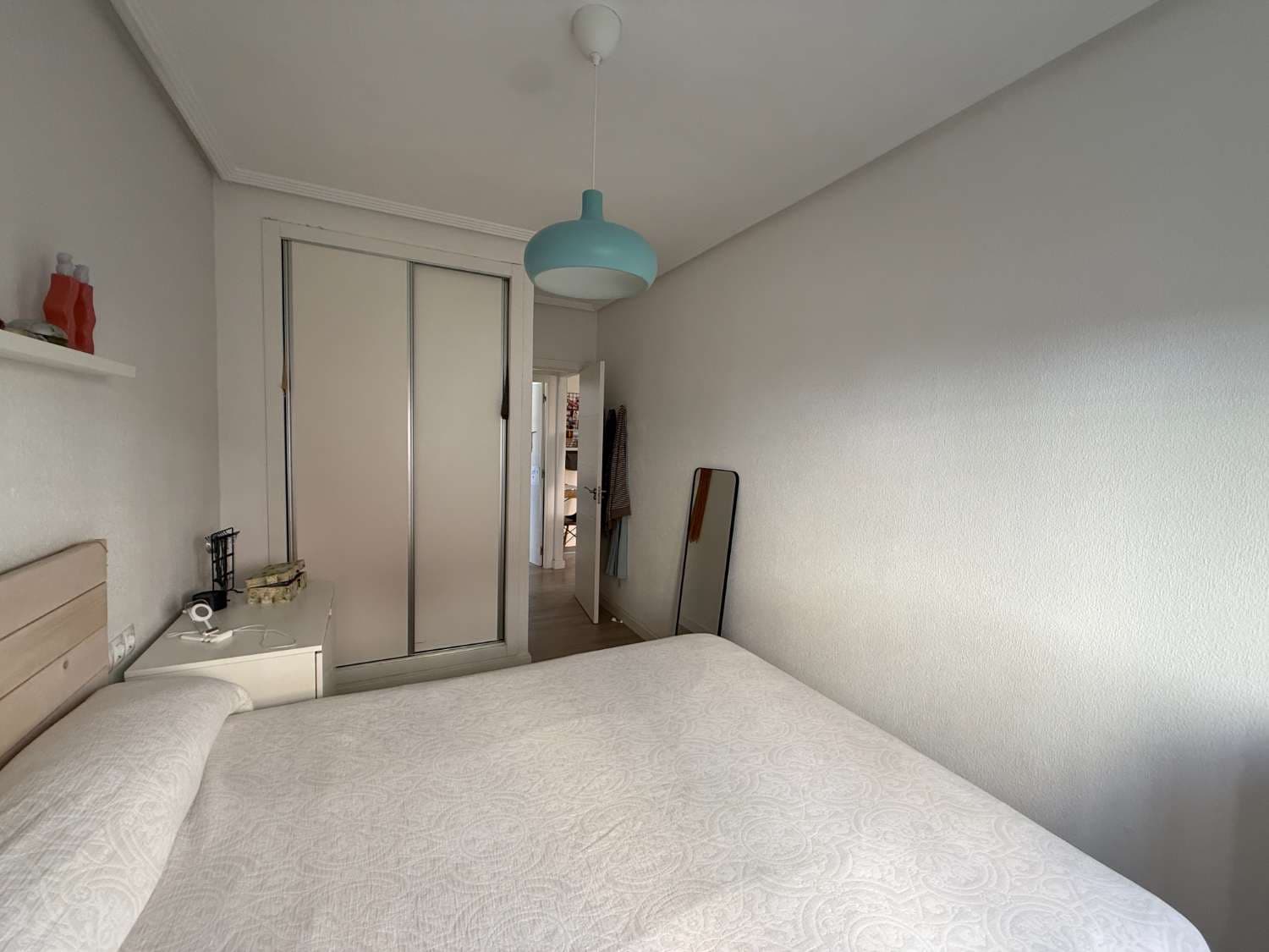 2 sovrum Strandlägenhet till salu i Torrevieja med pool - 165 000 € (Ref: 9334421)