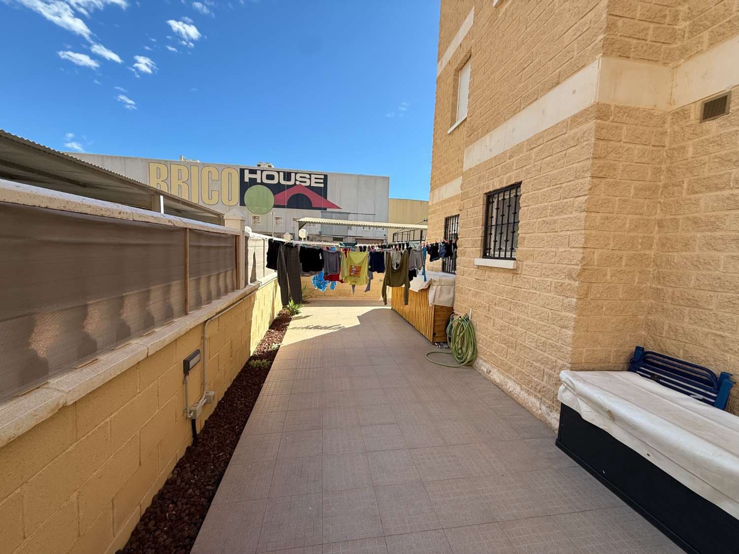 2 sovrum Strandlägenhet till salu i Torrevieja med pool - 165 000 € (Ref: 9334421)