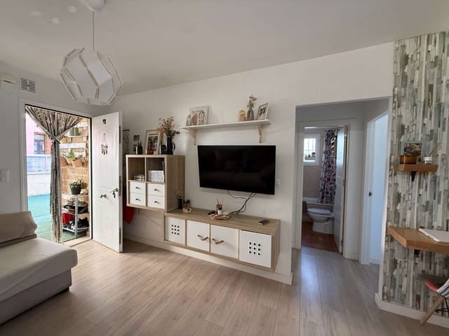 2 soveværelse Strandlejlighed til salg i Parque Acuático - Sector 25, Torrevieja med swimmingpool - € 165.000 (Ref: 9334421)