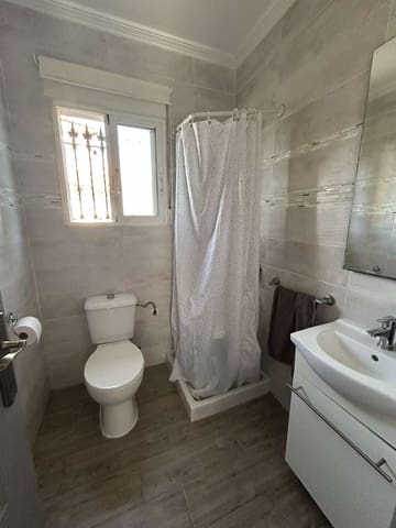 4 bedroom Villa for sale in La Zenia, Orihuela with pool - € 399,000 (Ref: 9337551)