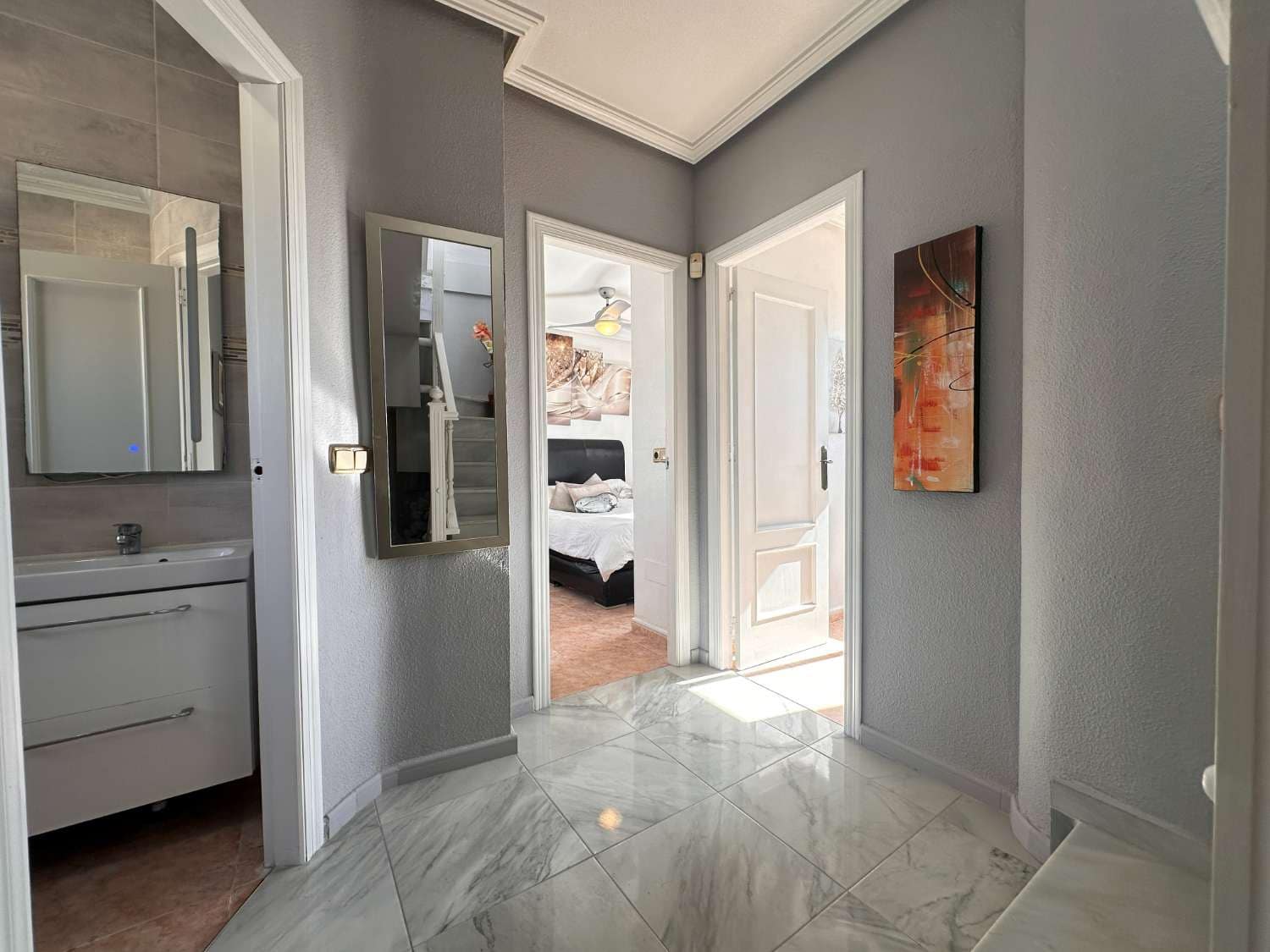 4 bedroom Villa for sale in La Zenia with pool - € 399,000 (Ref: 9337551)