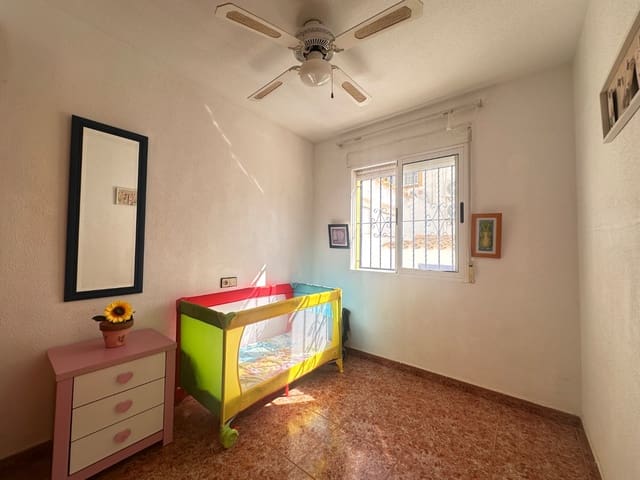 3 sovrum Lägenhet till salu i Orihuela med pool - 212 000 € (Ref: 9337552)