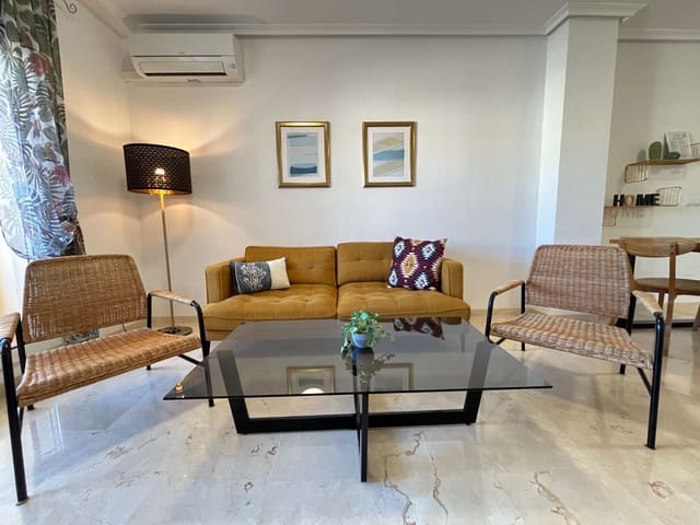 2 soveværelse Strandlejlighed til salg i Orihuela med swimmingpool garage - € 189.900 (Ref: 9346896)