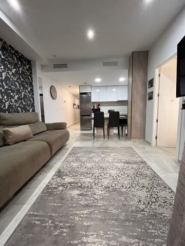 3 slaapkamer Strandappartement te koop in Torrevieja met zwembad - € 299.900 (Ref: 9361976)