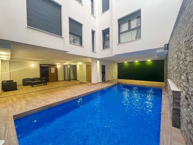 3 bedroom Beach Apartment for sale in Torrevieja with pool - € 302,000 (Ref: 9361976)