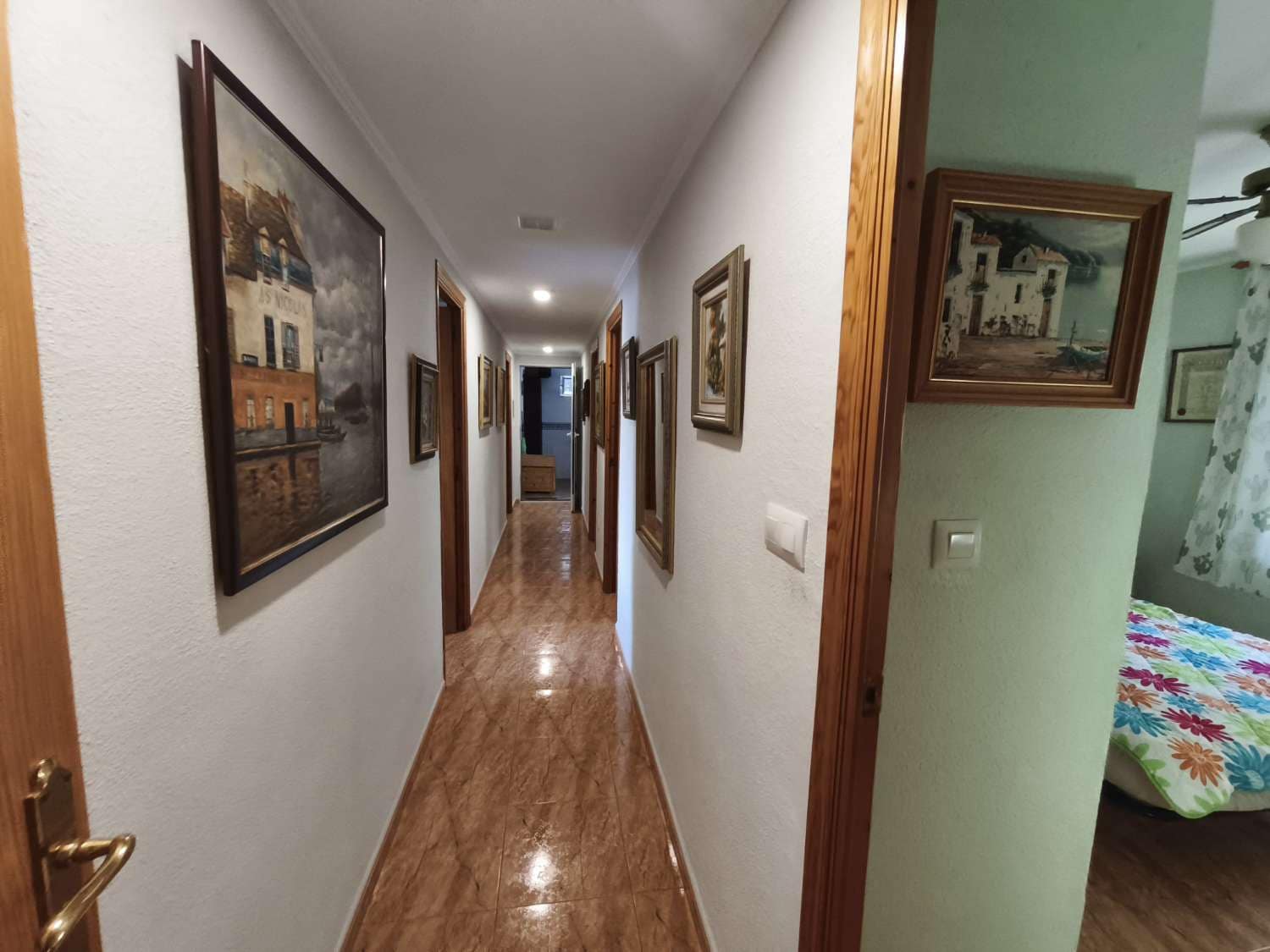 5 bedroom Villa for sale in Torrevieja with pool - € 470,000 (Ref: 9387558)