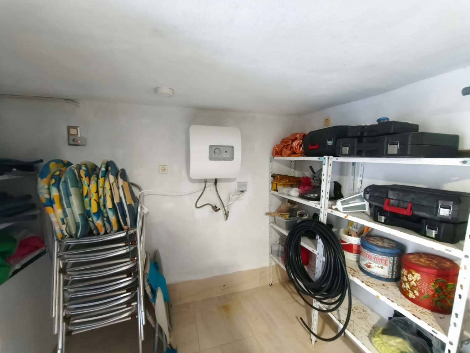 5 bedroom Villa for sale in Torrevieja with pool - € 470,000 (Ref: 9387558)