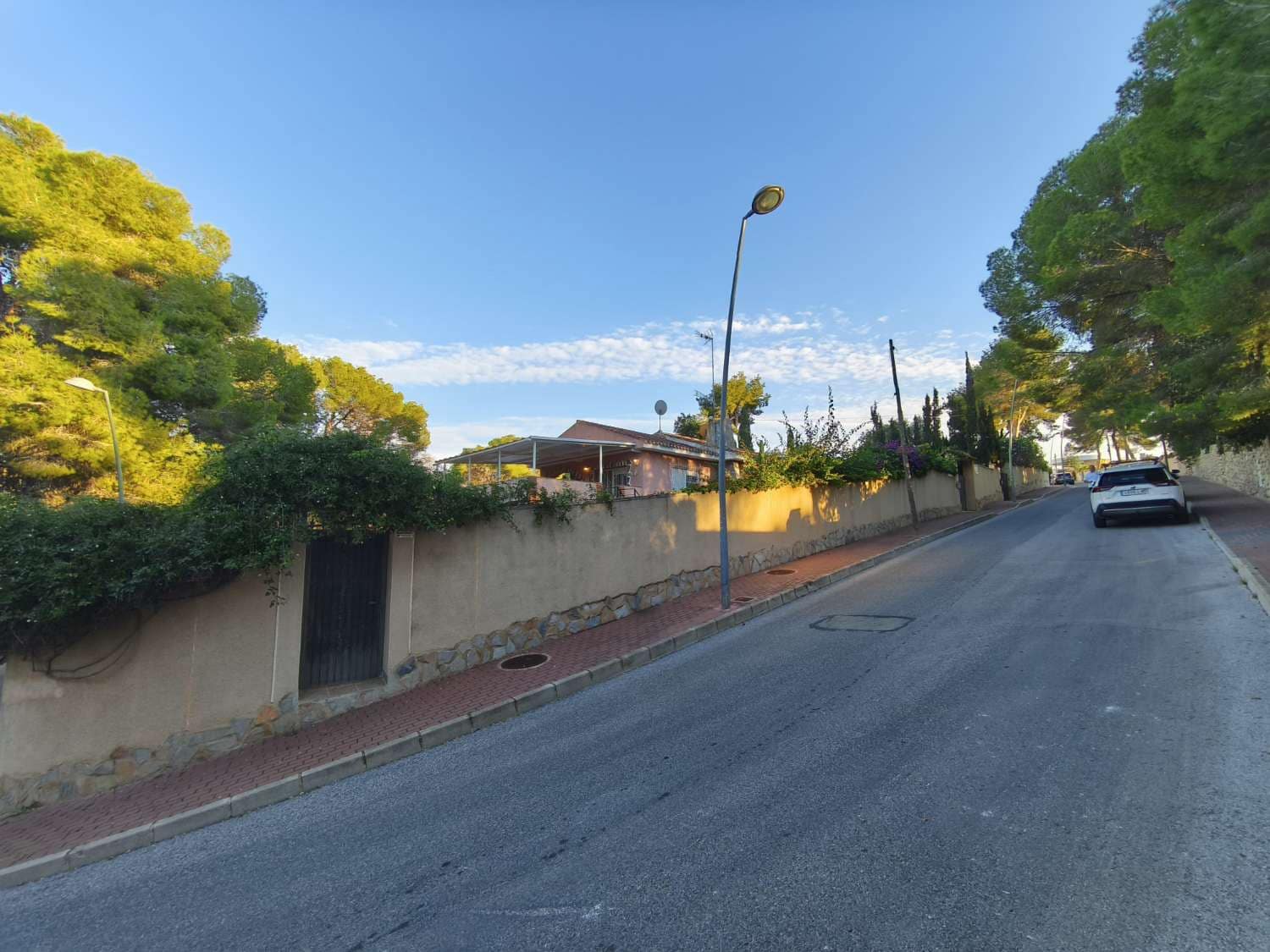 5 bedroom Villa for sale in Torrevieja with pool - € 470,000 (Ref: 9387558)