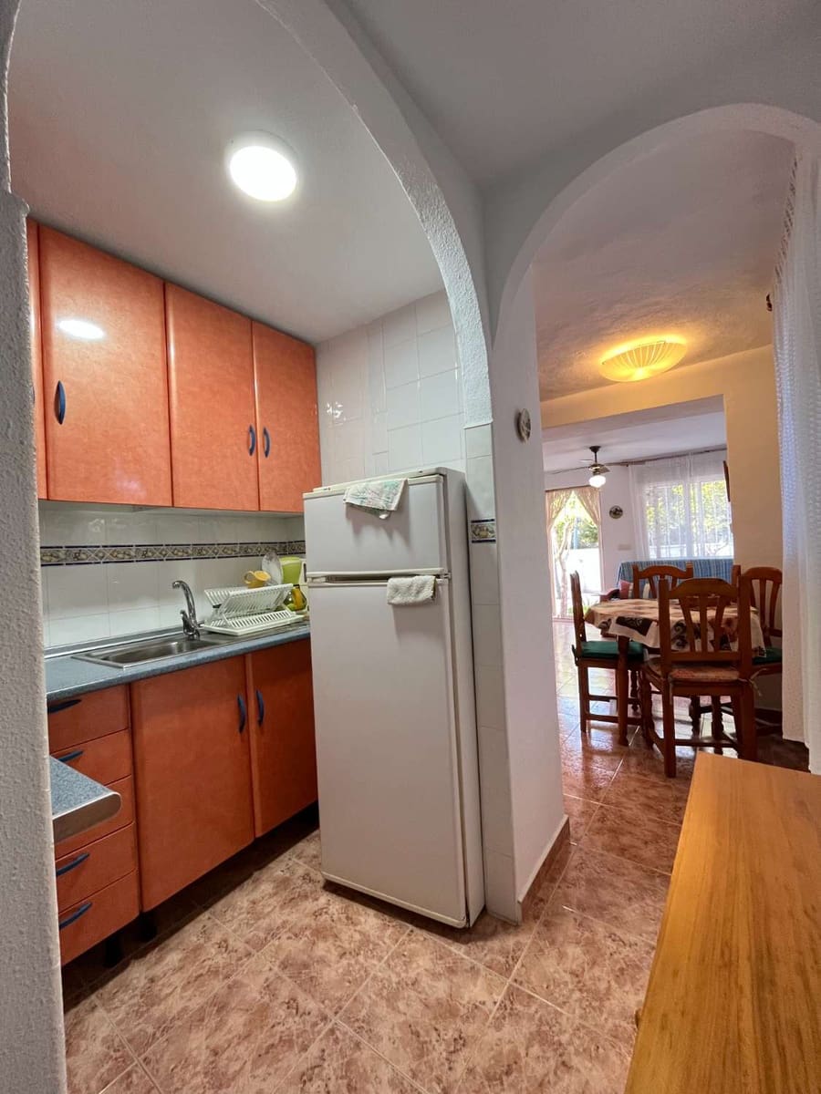 5 bedroom Villa for sale in Torrevieja with pool - € 470,000 (Ref: 9387558)