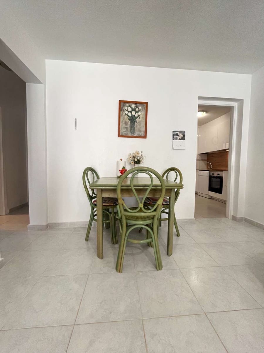 3 Zimmer Strandapartment zu verkaufen in Orihuela mit Pool - 169.000 € (Ref: 9406376)