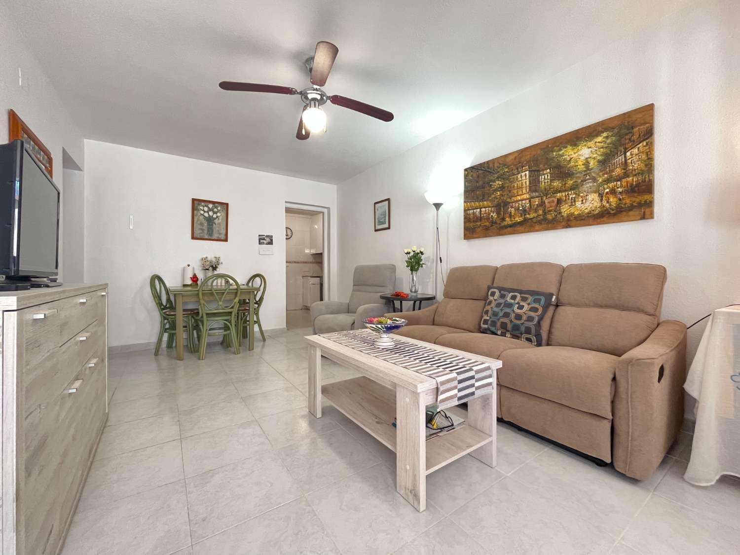 3 Zimmer Strandapartment zu verkaufen in Orihuela mit Pool - 169.000 € (Ref: 9406376)