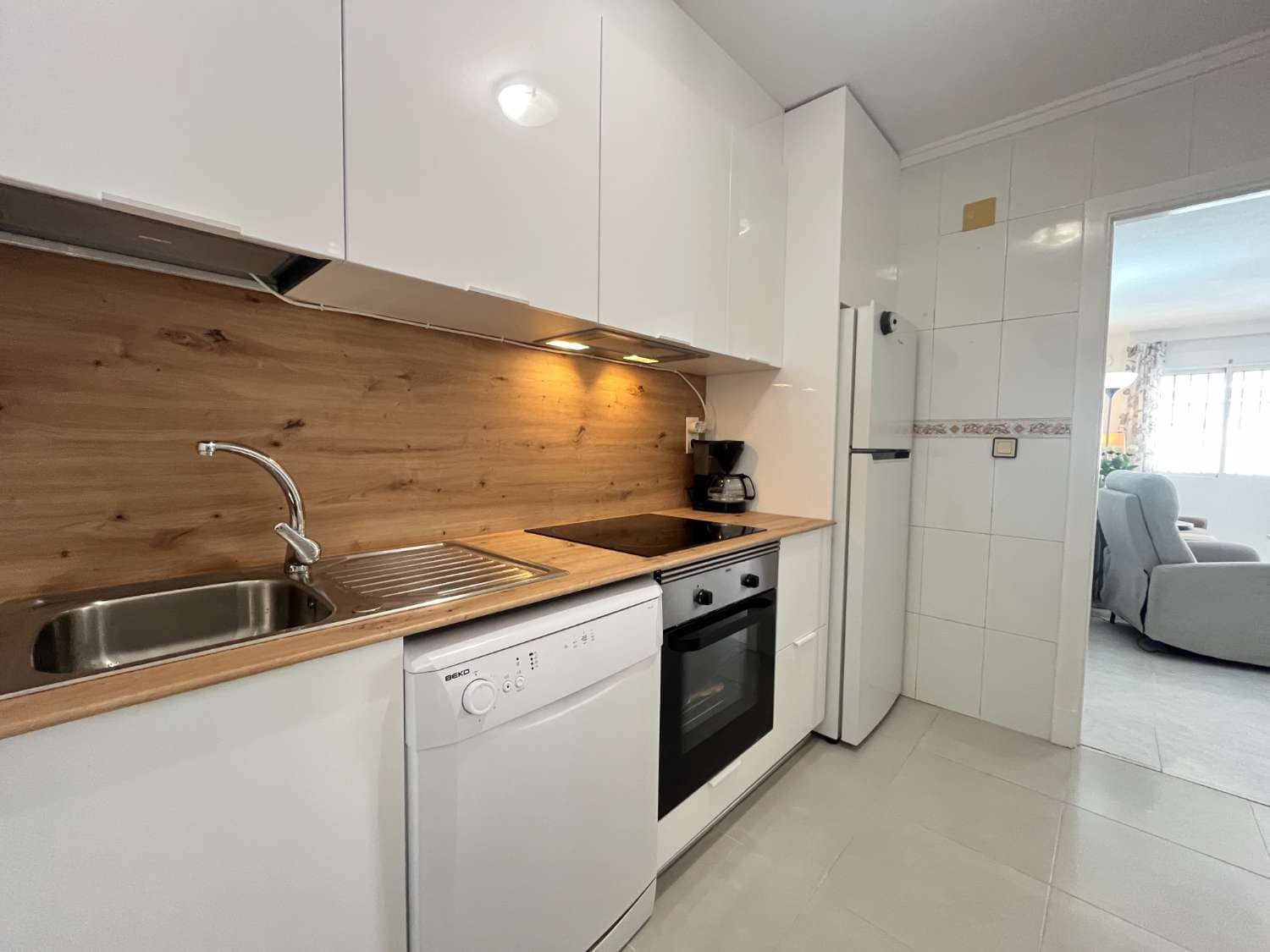 3 Zimmer Strandapartment zu verkaufen in Orihuela mit Pool - 169.000 € (Ref: 9406376)