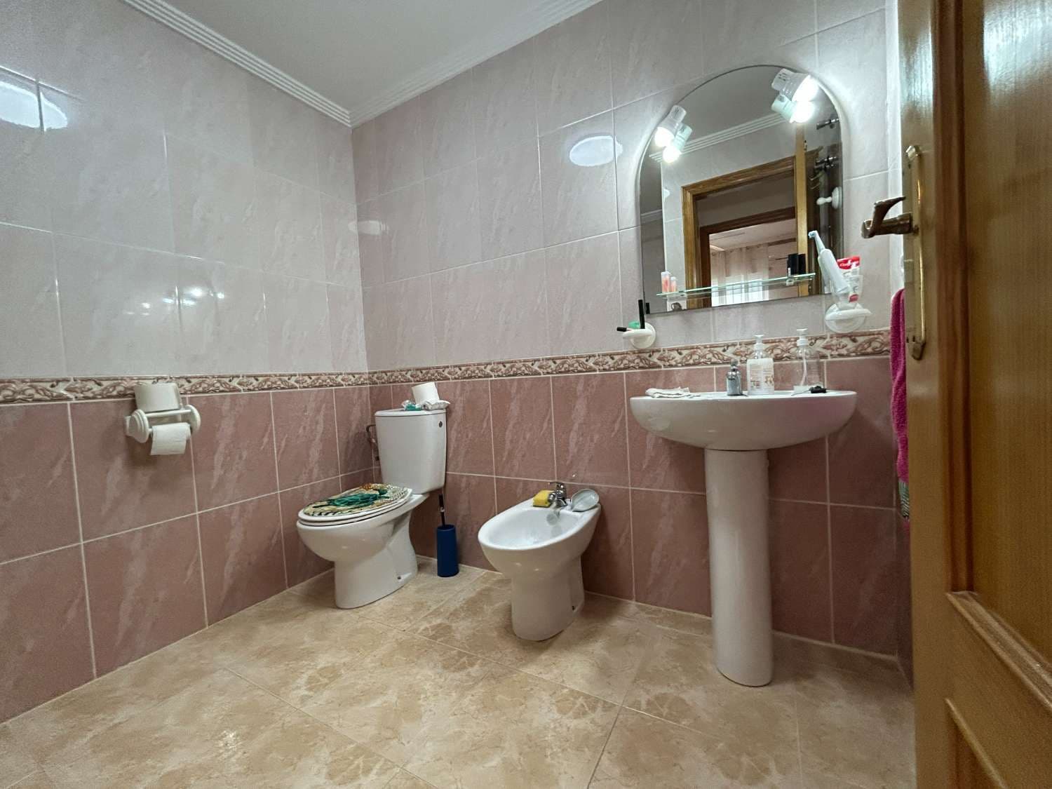 2 bedroom Beach Apartment for sale in Orihuela with pool - € 139,000 (Ref: 9410650)