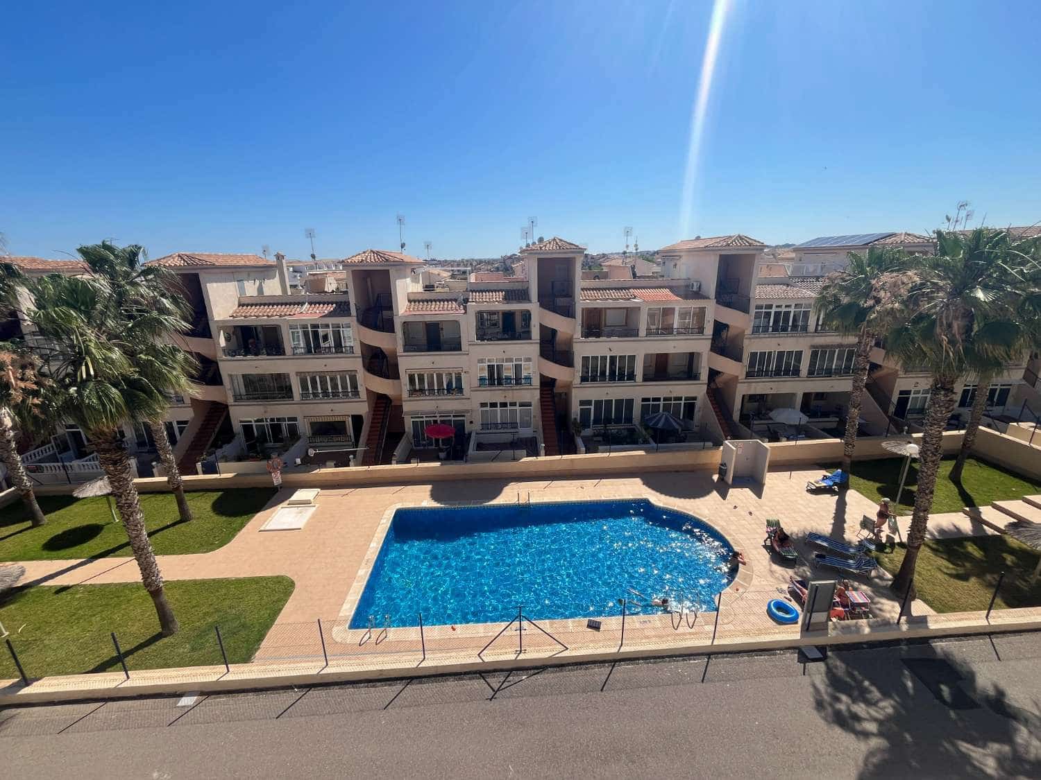 2 bedroom Beach Apartment for sale in Orihuela with pool - € 139,000 (Ref: 9410650)