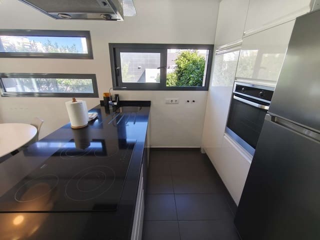 3 soveværelse Villa til salg i Orihuela med swimmingpool - € 339.000 (Ref: 9415649)