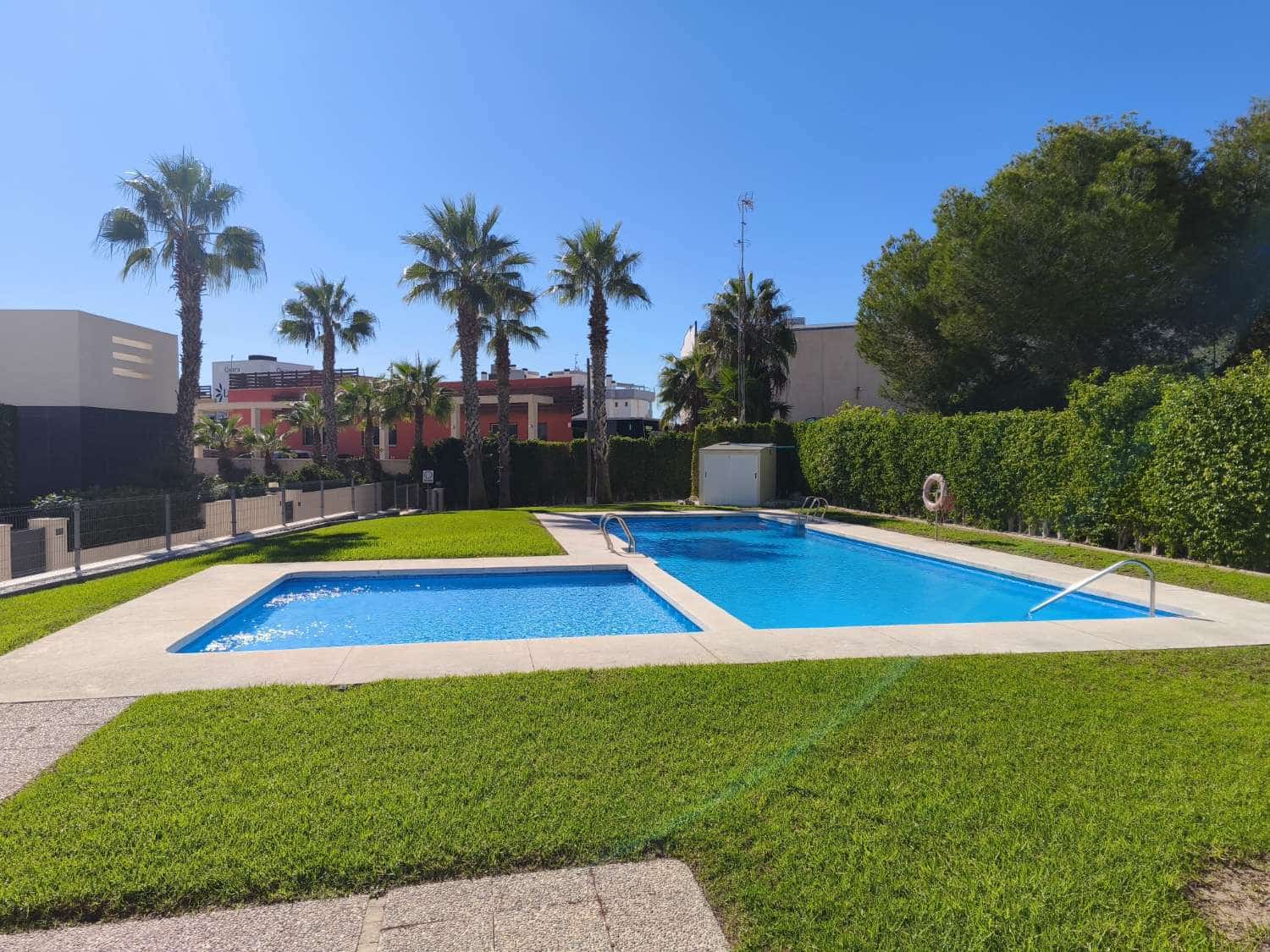 3 bedroom Villa for sale in Orihuela with pool - € 339,000 (Ref: 9415649)