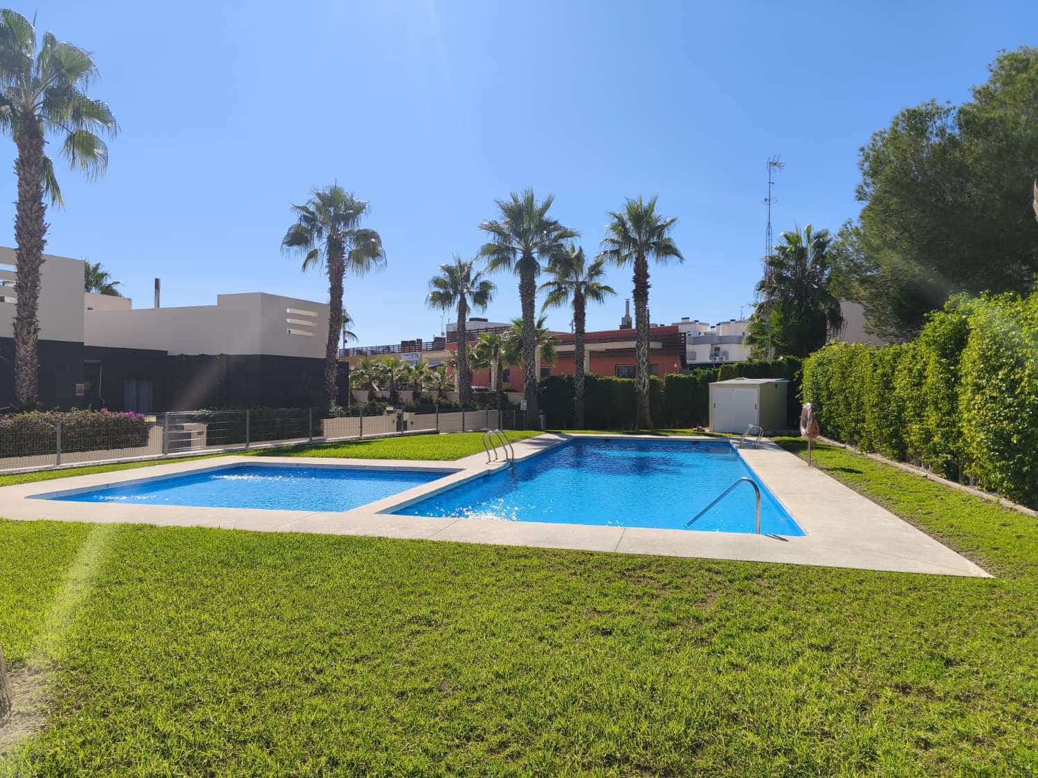 3 bedroom Villa for sale in Orihuela with pool - € 339,000 (Ref: 9415649)
