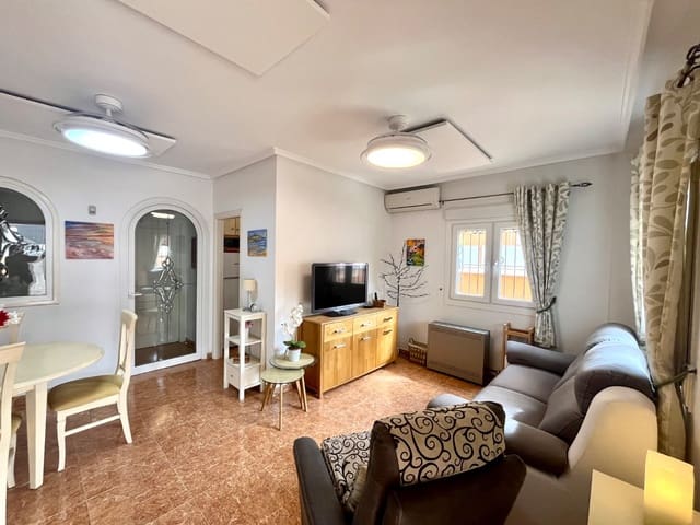 3 makuuhuone Asunto myytävänä paikassa Orihuela mukana uima-altaan - 220 000 € (Ref: 9419283)