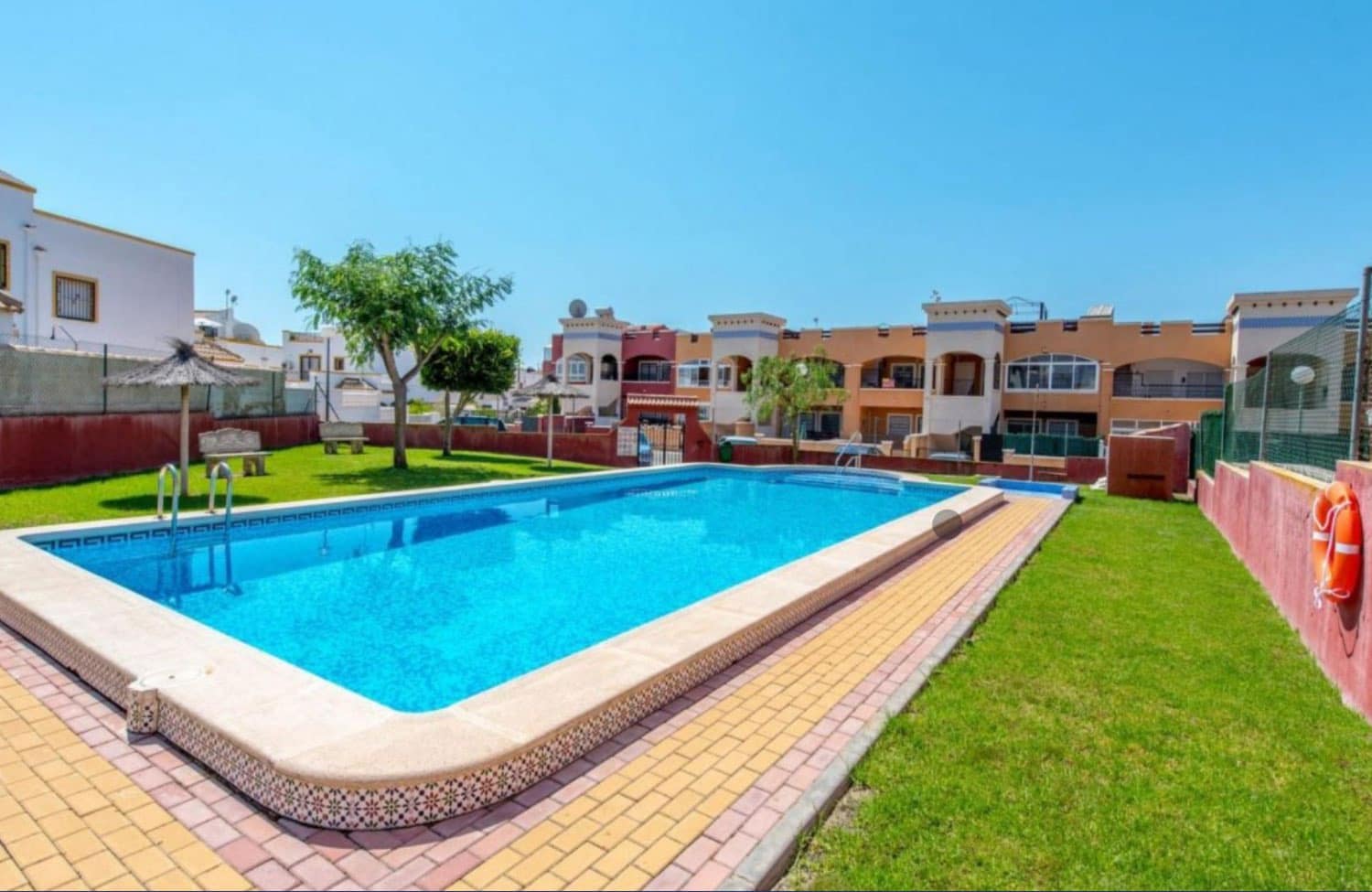 3 makuuhuone Asunto myytävänä paikassa Orihuela mukana uima-altaan - 220 000 € (Ref: 9419283)