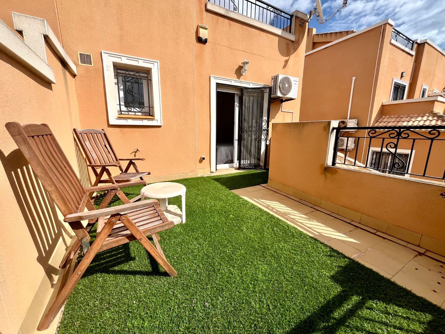 3 makuuhuone Asunto myytävänä paikassa Orihuela mukana uima-altaan - 220 000 € (Ref: 9419283)