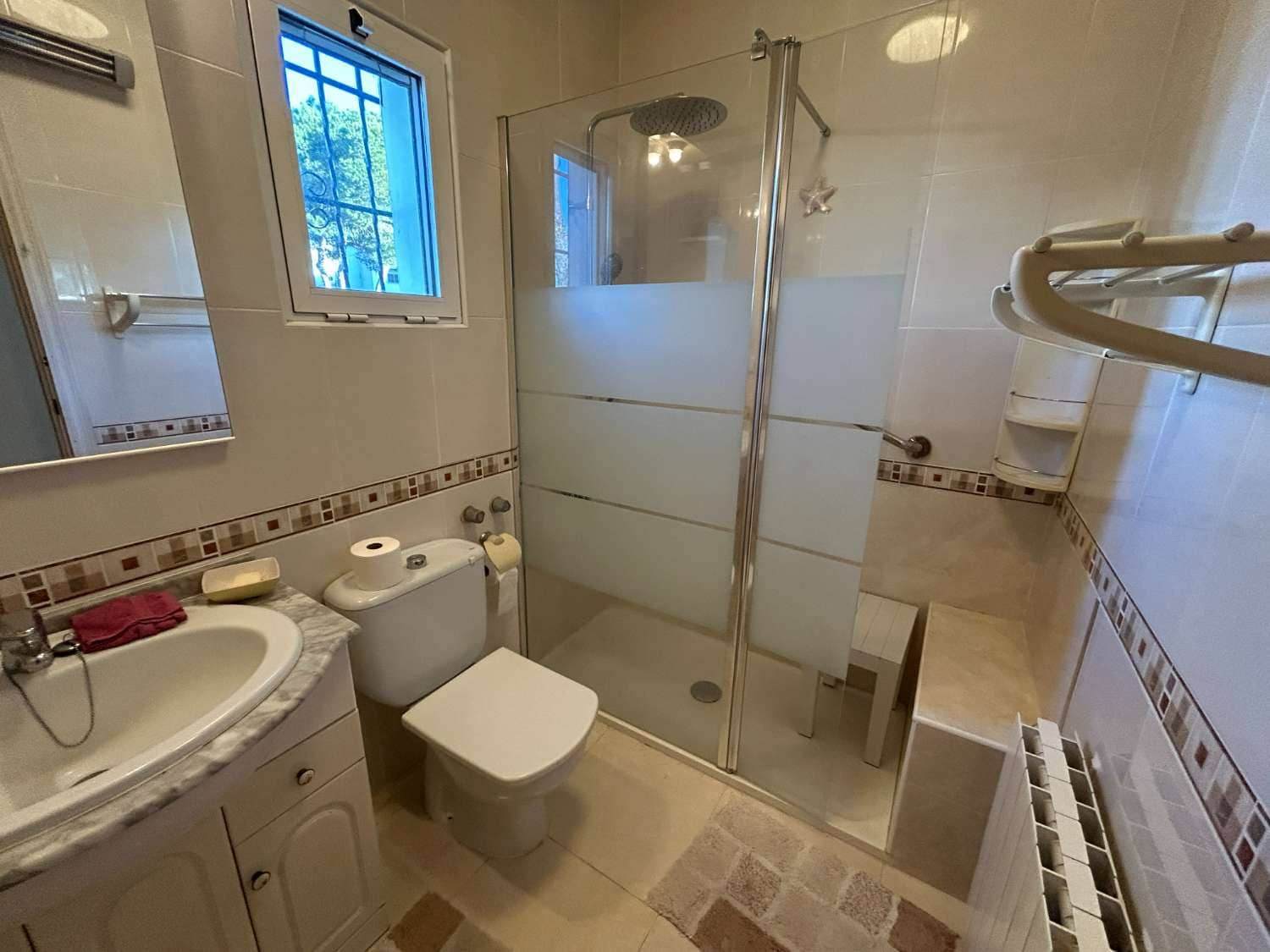 4 soveværelse Bungalow til salg i Orihuela med swimmingpool - € 265.000 (Ref: 9426920)