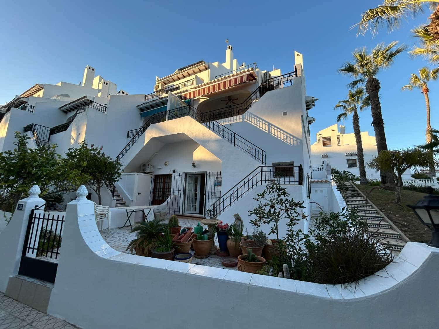 4 soveværelse Bungalow til salg i Orihuela med swimmingpool - € 265.000 (Ref: 9426920)