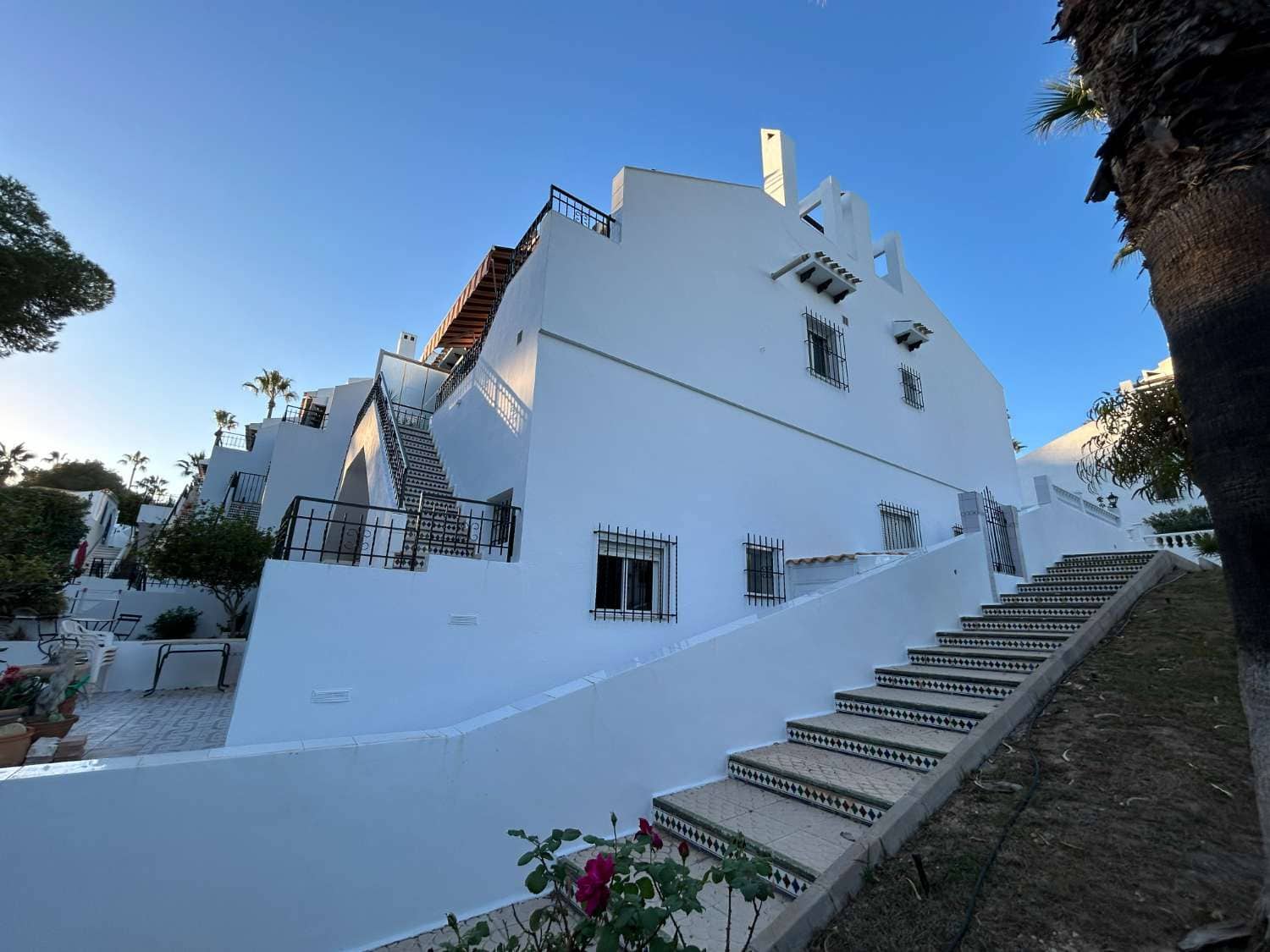 4 soveværelse Bungalow til salg i Orihuela med swimmingpool - € 265.000 (Ref: 9426920)