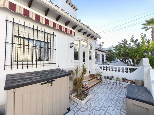 4 soveværelse Bungalow til salg i Orihuela med swimmingpool - € 265.000 (Ref: 9426920)