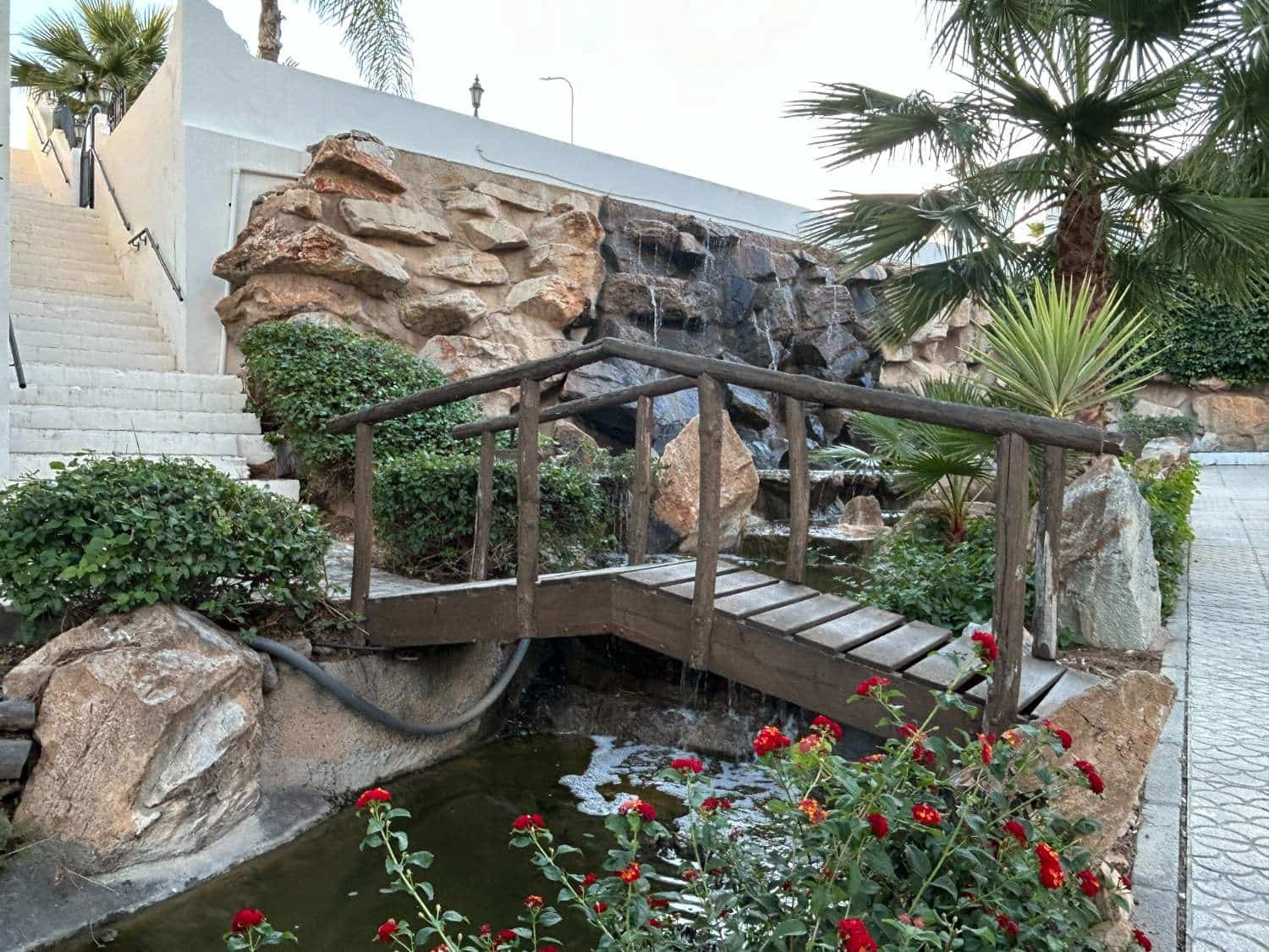 4 soveværelse Bungalow til salg i Orihuela med swimmingpool - € 265.000 (Ref: 9426920)