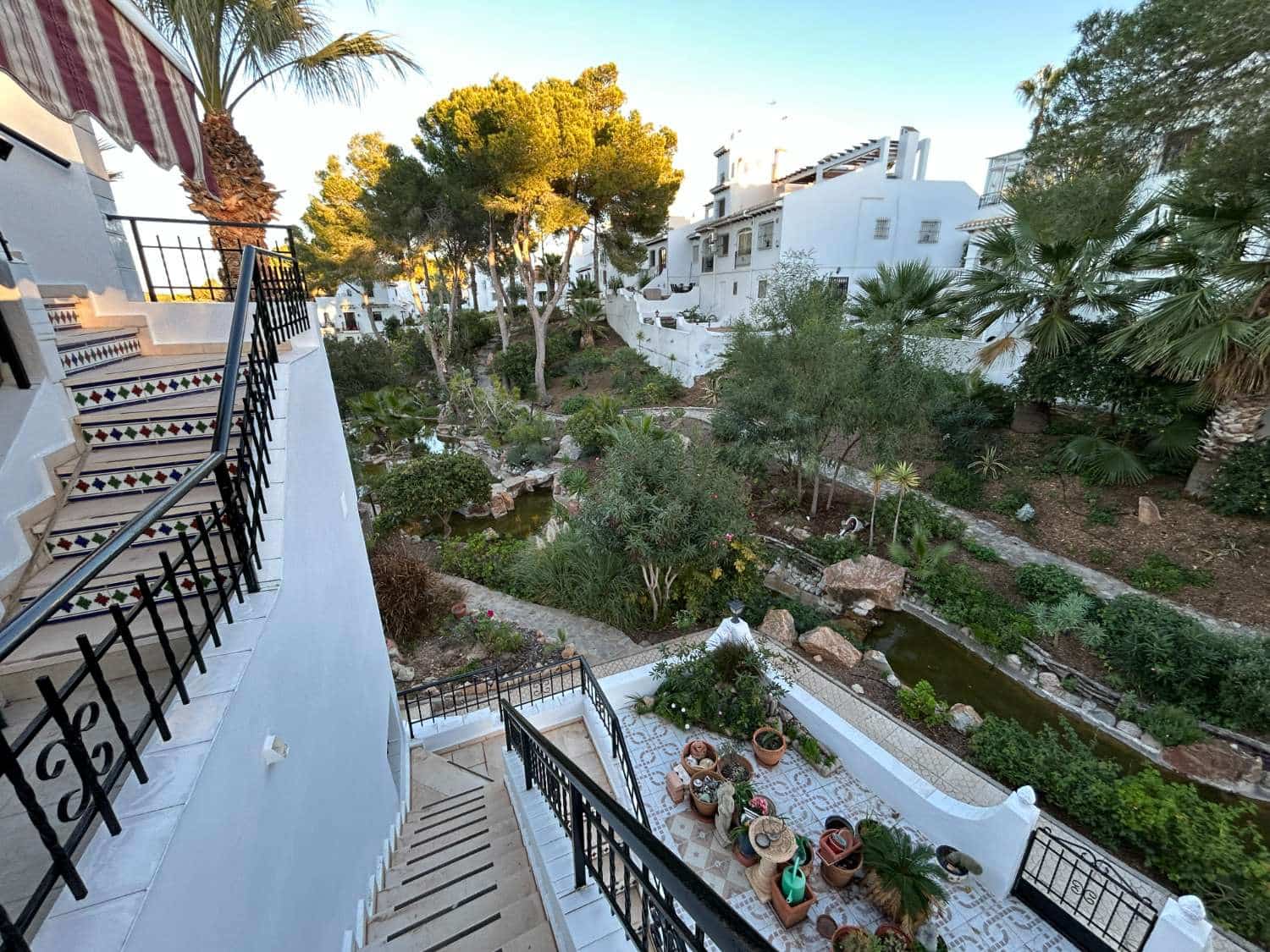 4 soveværelse Bungalow til salg i Orihuela med swimmingpool - € 265.000 (Ref: 9426920)