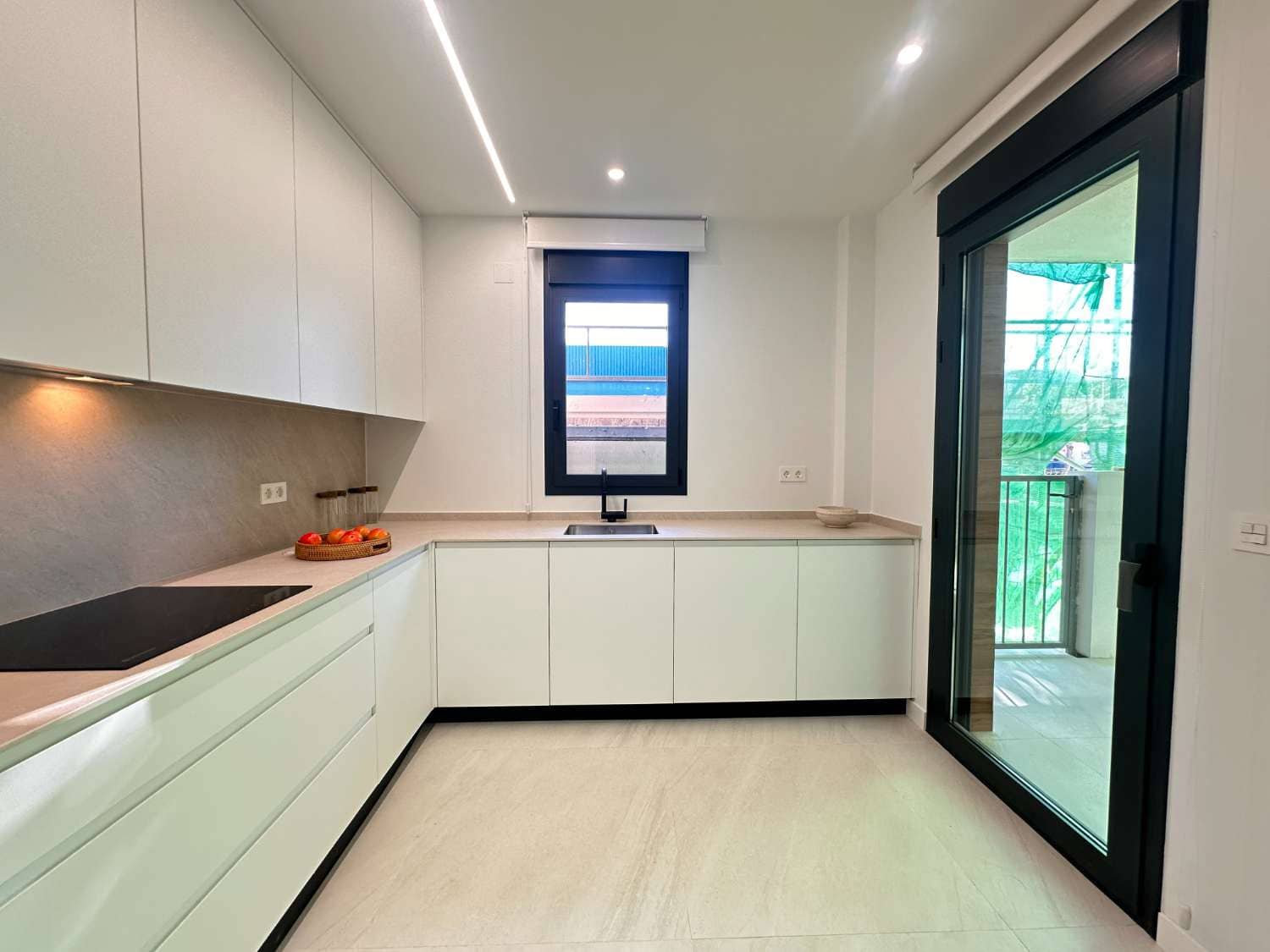 3 makuuhuone Ranta-asunto myytävänä paikassa San Pedro del Pinatar mukana uima-altaan - 293 900 € (Ref: 9448936)