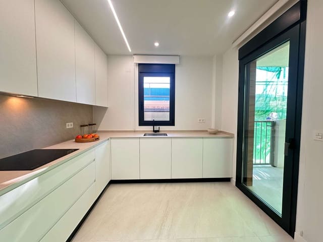 3 soveværelse Strandlejlighed til salg i San Pedro del Pinatar med swimmingpool - € 293.900 (Ref: 9448936)