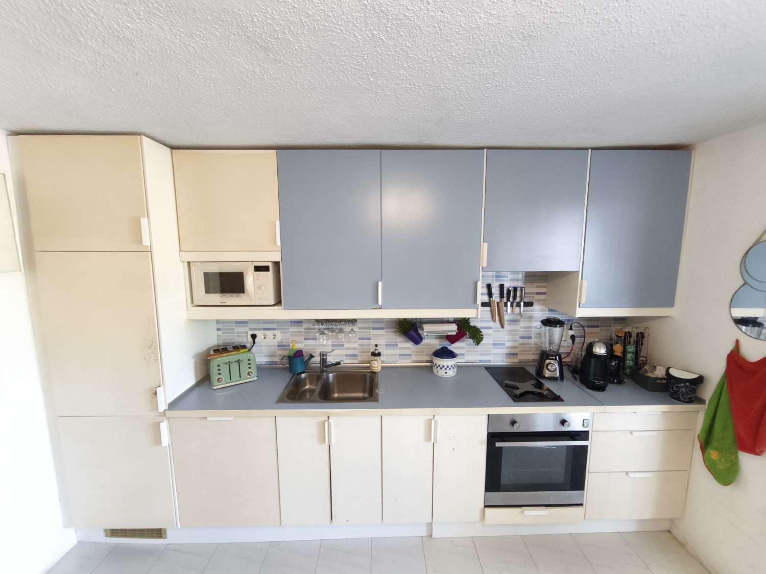 3 makuuhuone Bungalow myytävänä paikassa Torrevieja mukana 
autotalli - 169 999 € (Ref: 9481888)