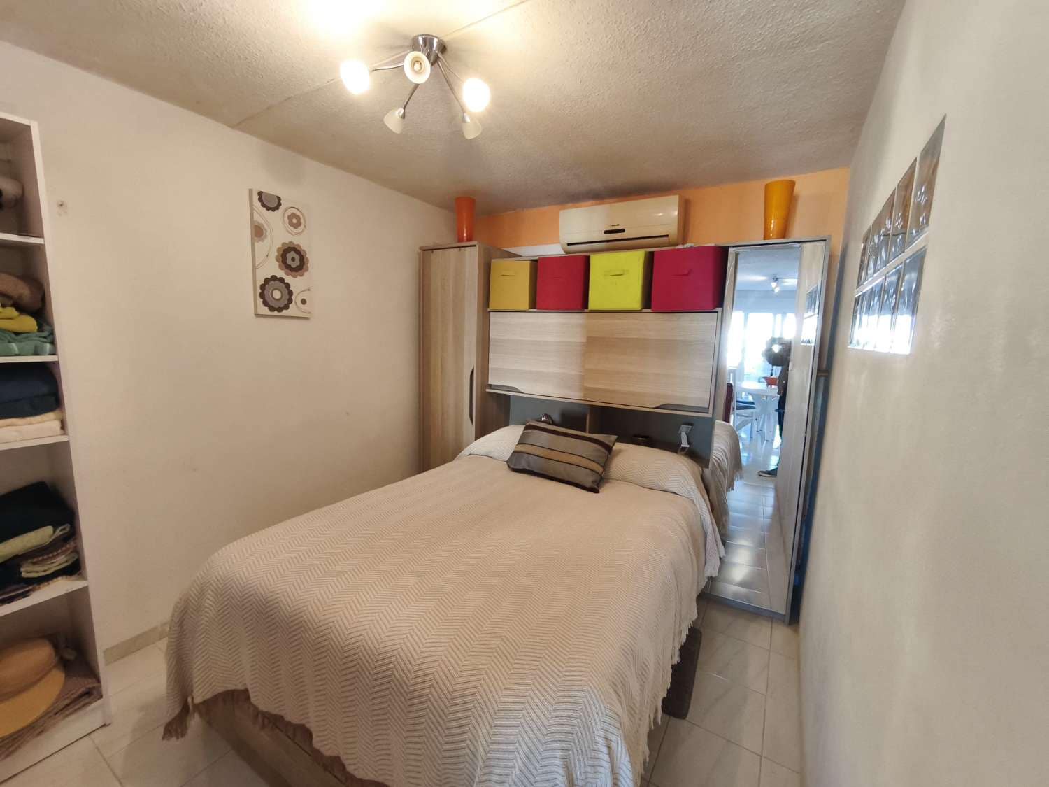 3 makuuhuone Bungalow myytävänä paikassa Torrevieja mukana 
autotalli - 169 999 € (Ref: 9481888)