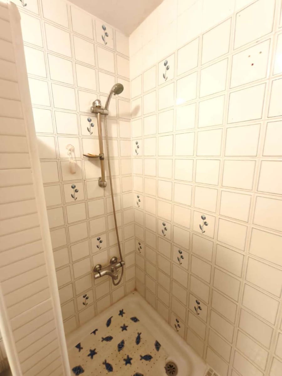 3 makuuhuone Bungalow myytävänä paikassa Torrevieja mukana 
autotalli - 169 999 € (Ref: 9481888)