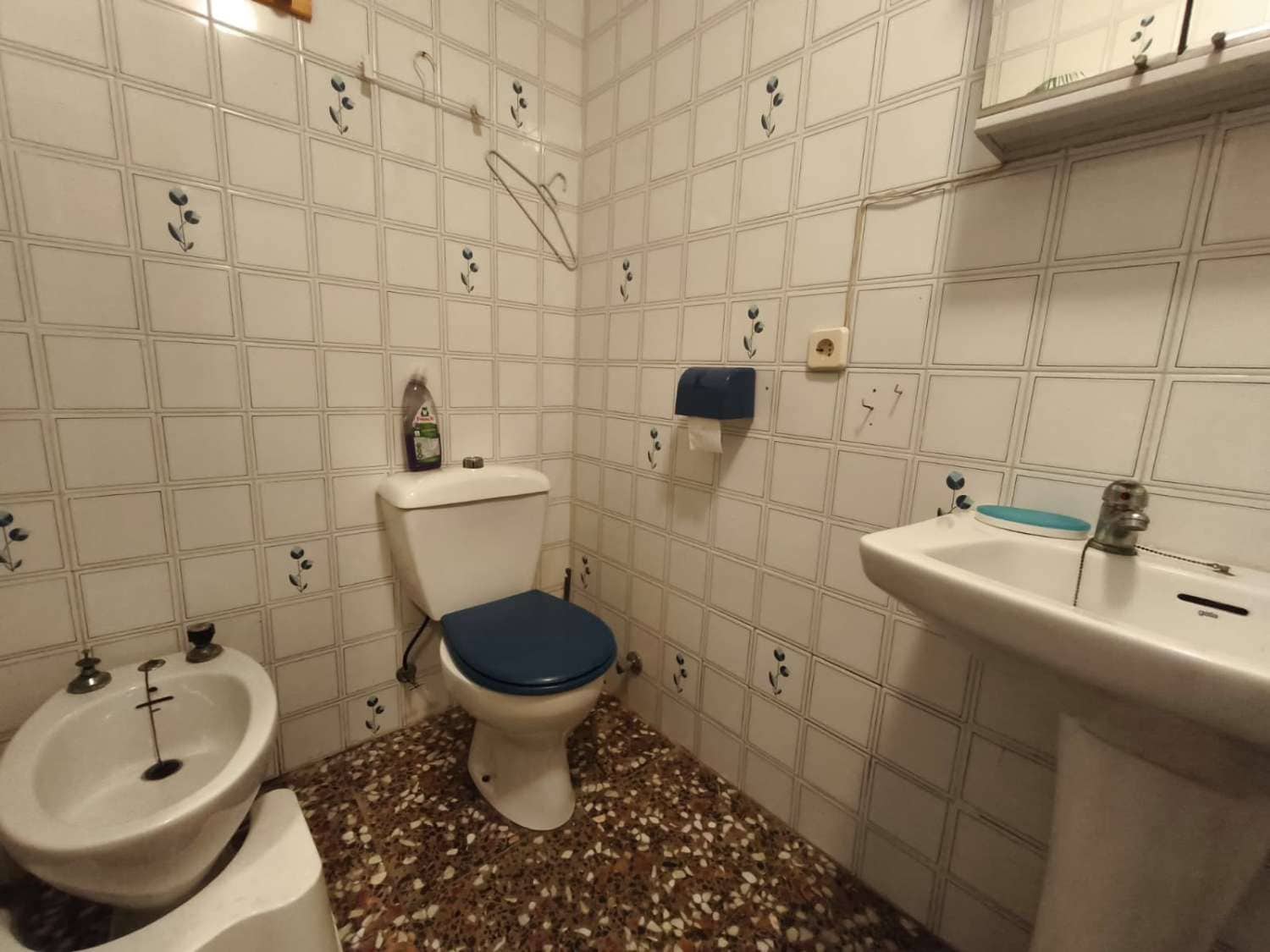 3 makuuhuone Bungalow myytävänä paikassa Torrevieja mukana 
autotalli - 169 999 € (Ref: 9481888)