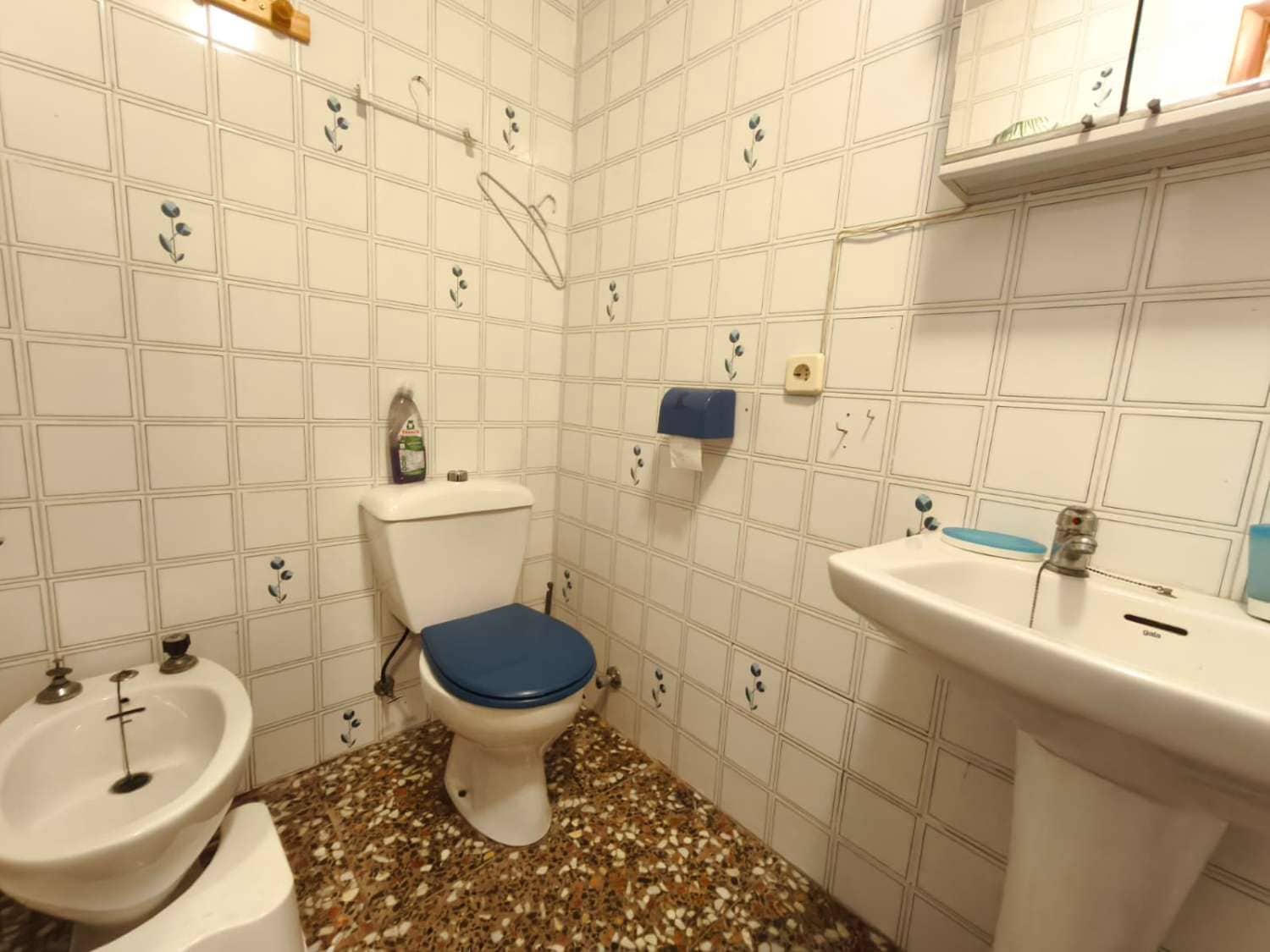 3 makuuhuone Bungalow myytävänä paikassa Torrevieja mukana 
autotalli - 169 999 € (Ref: 9481888)