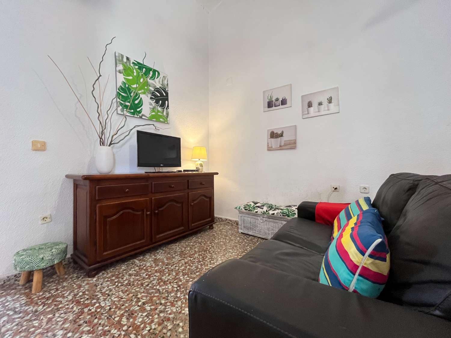 3 soveværelse Byhus til salg i Torrevieja med garage - € 169.999 (Ref: 9481888)