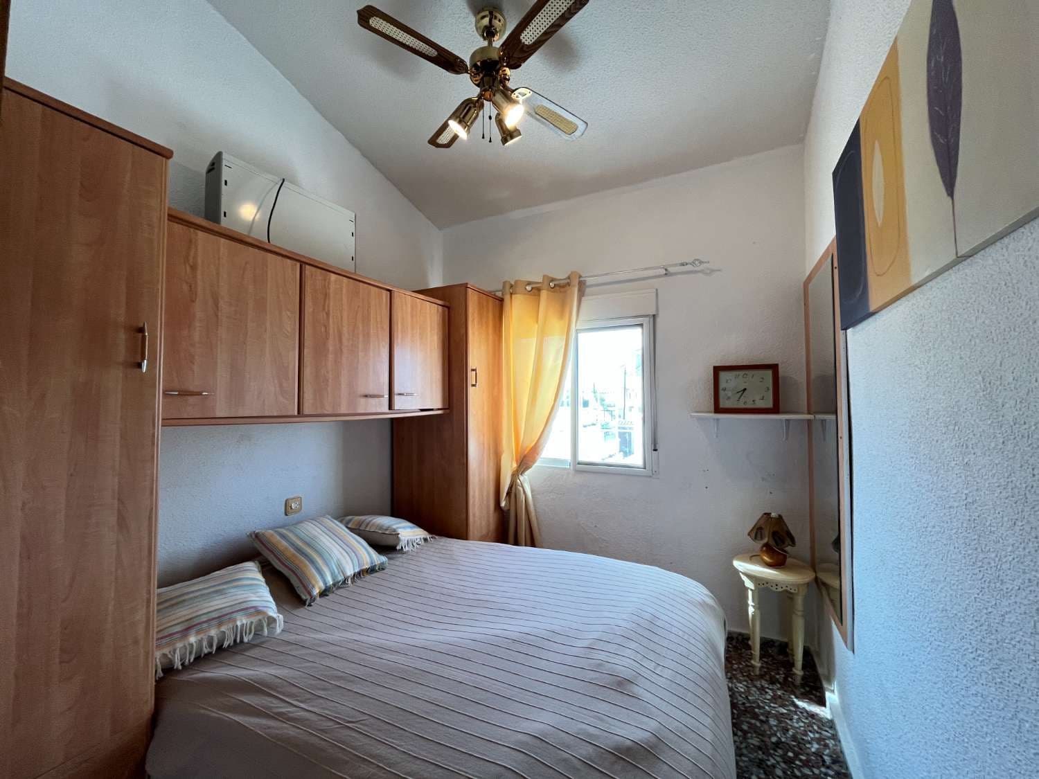 3 soveværelse Byhus til salg i Torrevieja med garage - € 169.999 (Ref: 9481888)