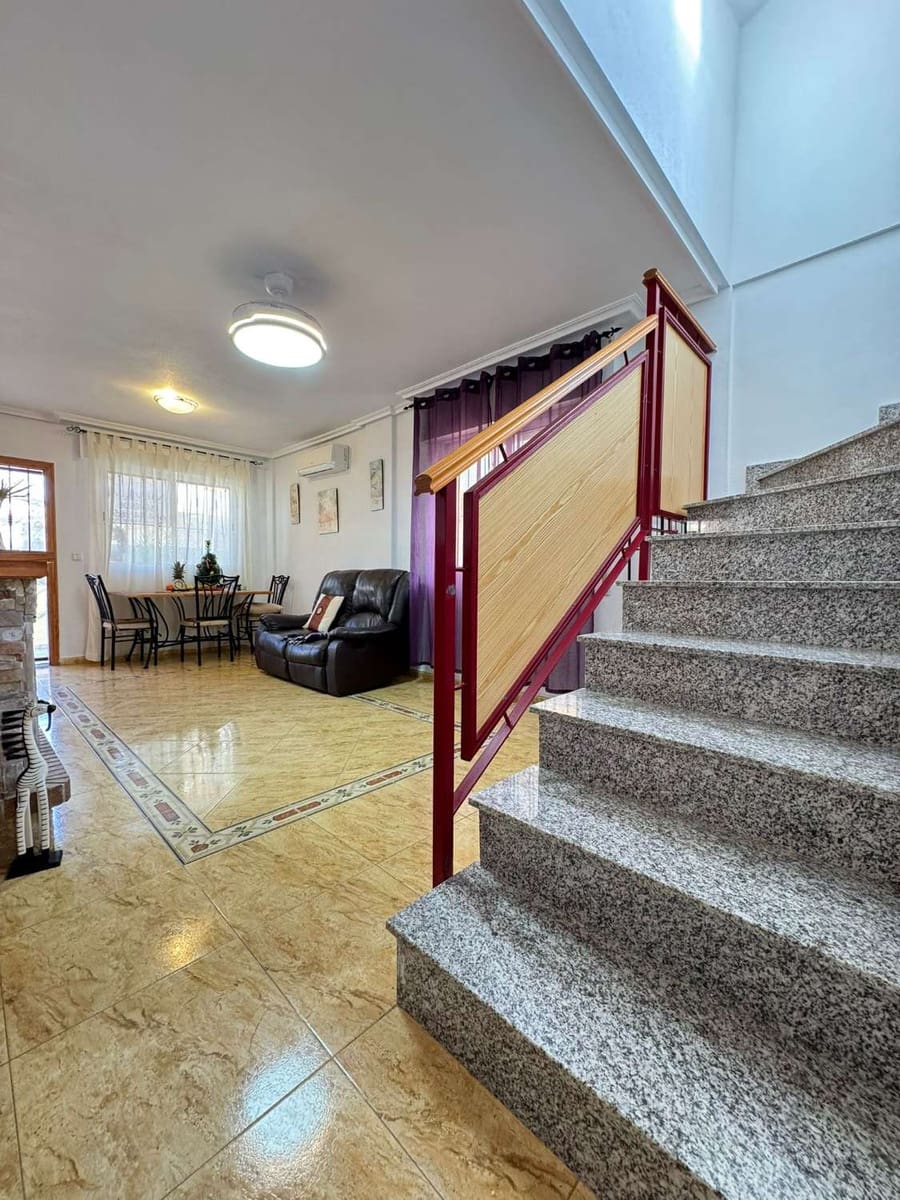 3 bedroom Flat for sale in Orihuela with pool garage - € 185,000 (Ref: 9488198)