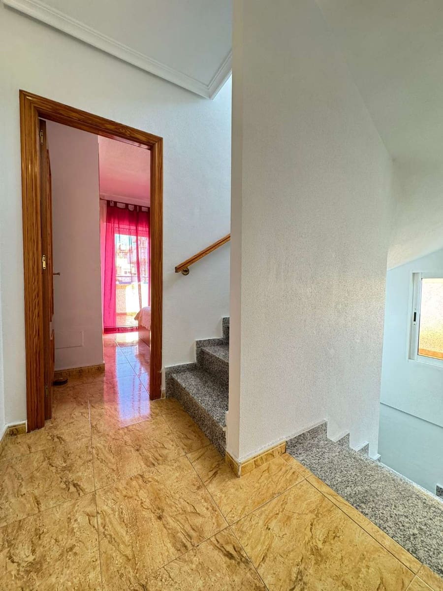 3 bedroom Flat for sale in Orihuela with pool garage - € 185,000 (Ref: 9488198)