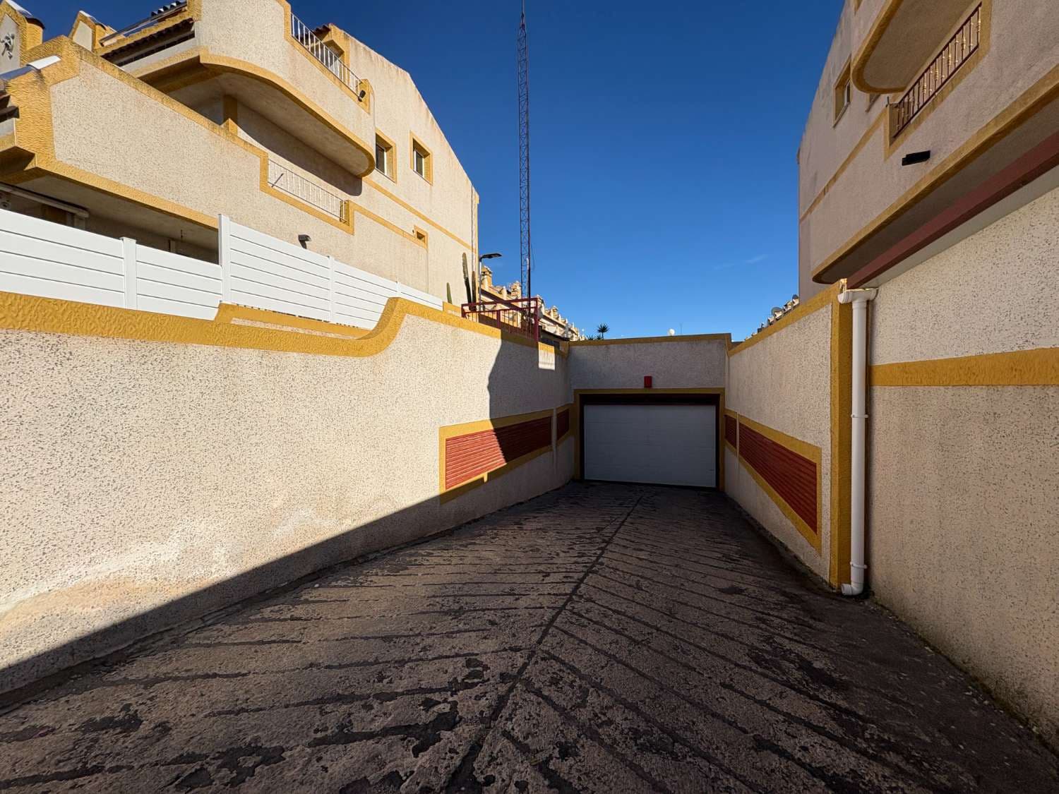 Garasje til salgs i Orihuela - € 11 000 (Ref: 9491106)